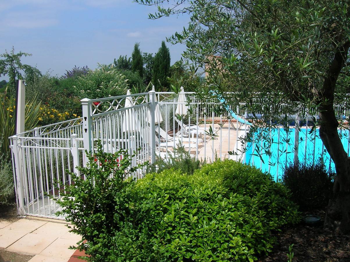Auberge Du Flambadou Villematier Esterno foto