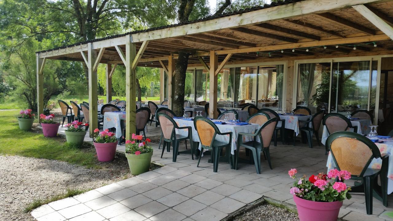 Auberge Du Flambadou Villematier Esterno foto