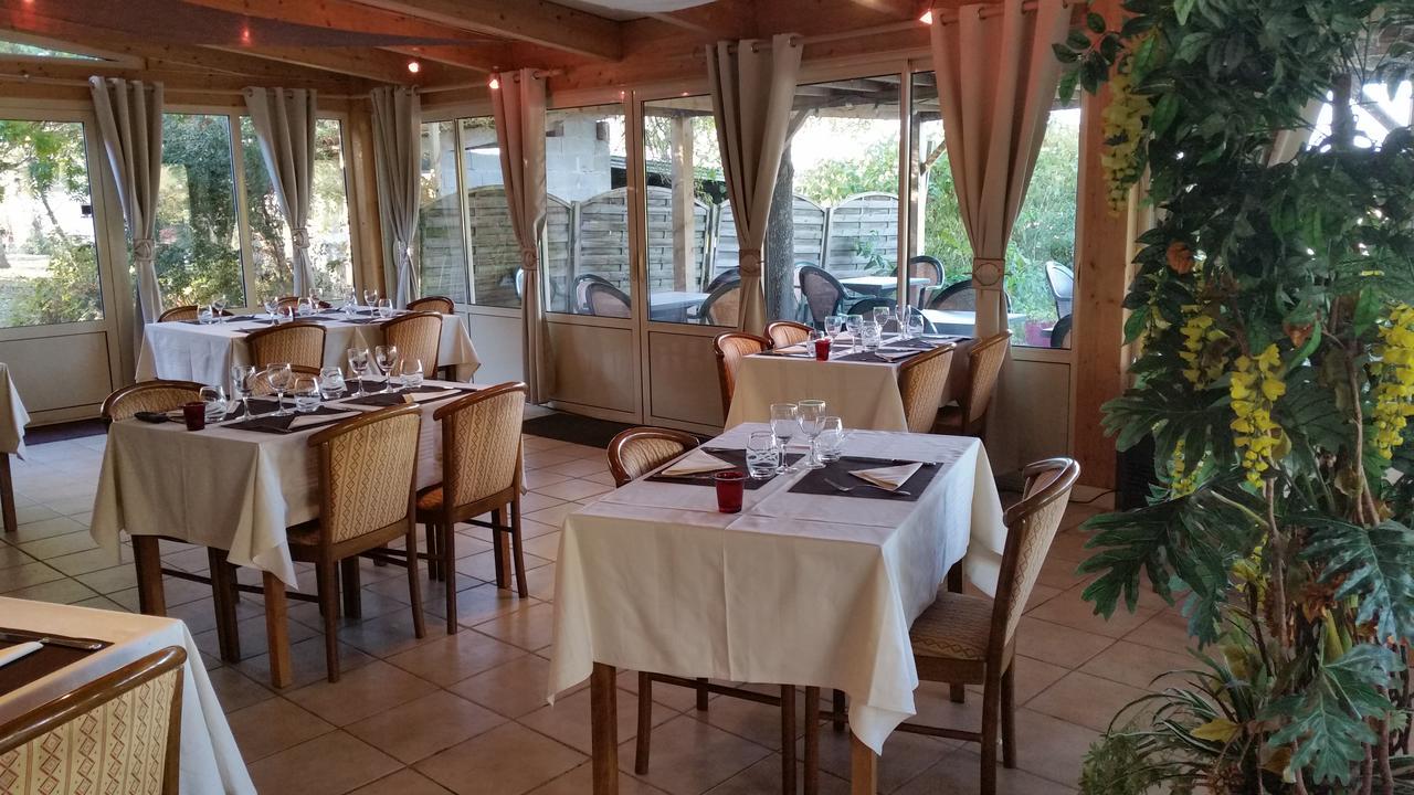 Auberge Du Flambadou Villematier Esterno foto