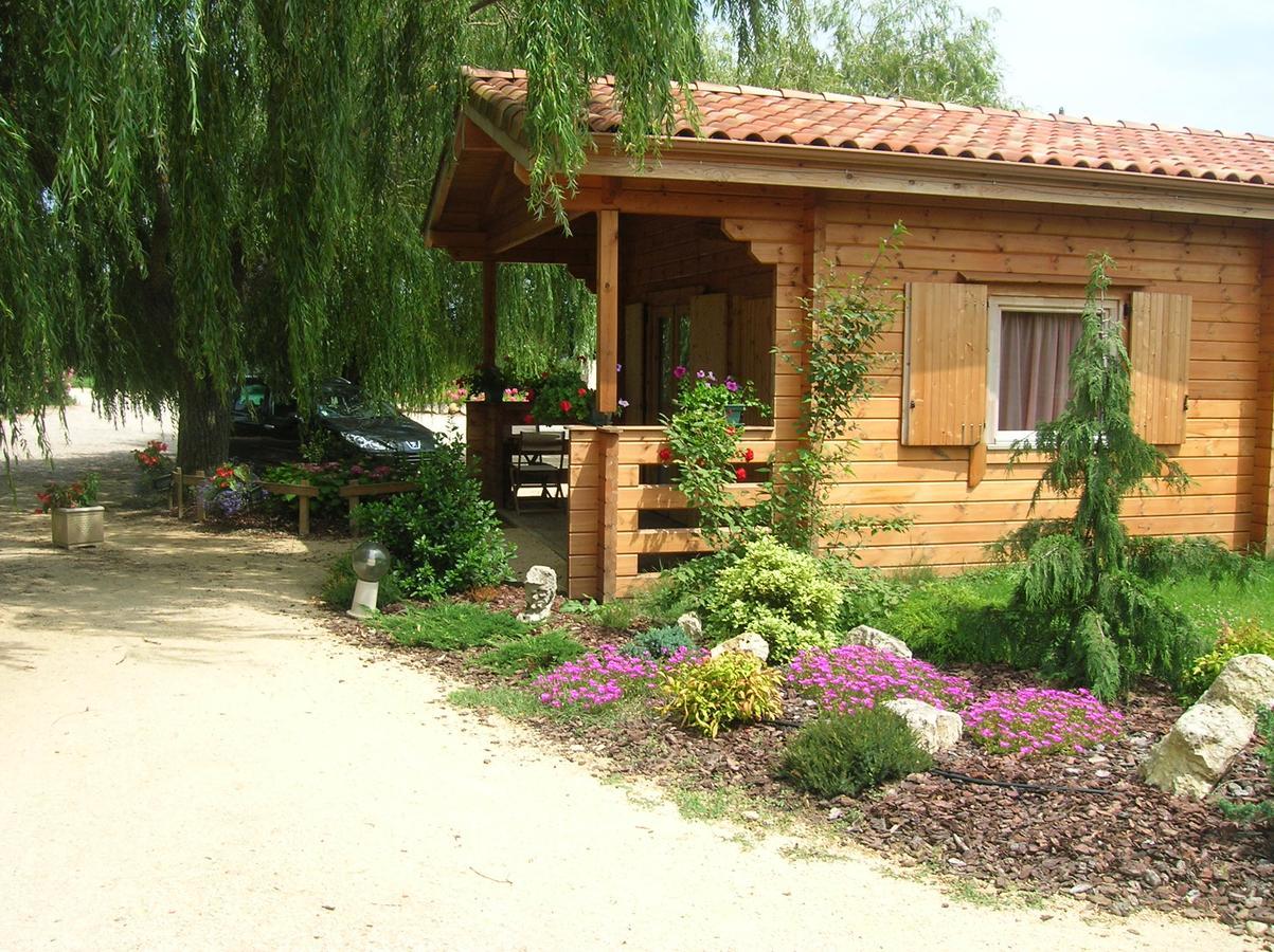 Auberge Du Flambadou Villematier Esterno foto
