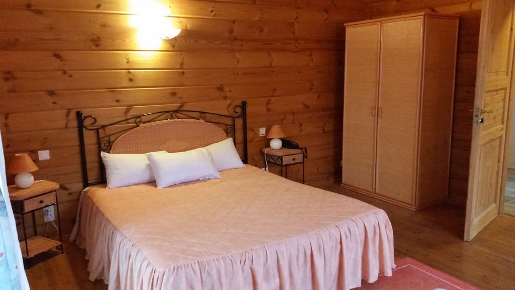 Auberge Du Flambadou Villematier Esterno foto